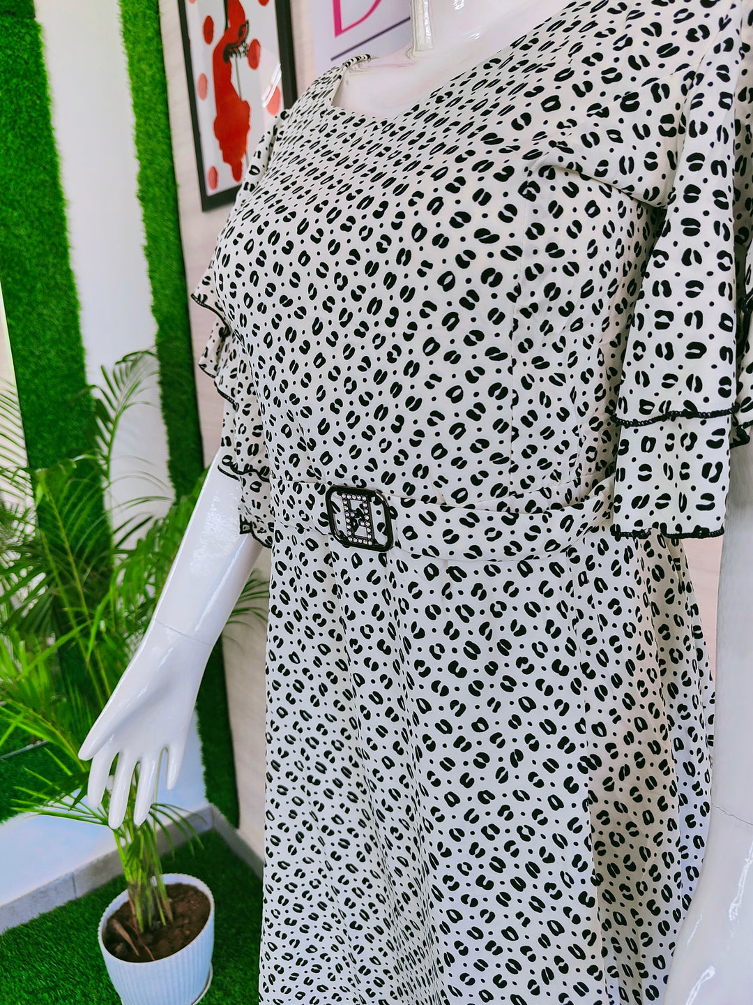 BLACK AND WHITE PRINTED IMPORTED FABRIC TUNIC DRESS FOR WOMEN  - FREE SIZE