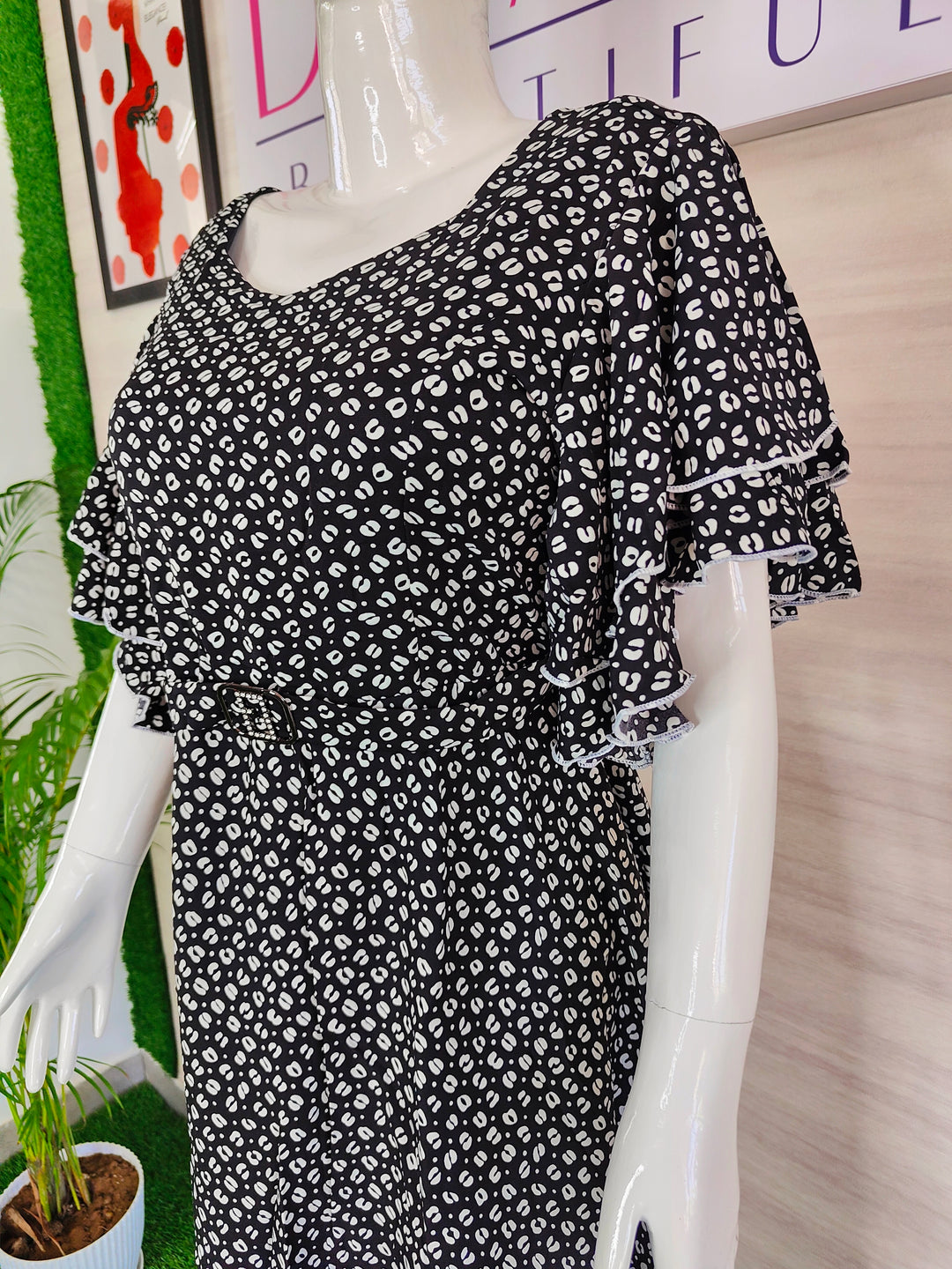 BLACK AND WHITE PRINTED IMPORTED FABRIC TUNIC DRESS FOR WOMEN  - FREE SIZE