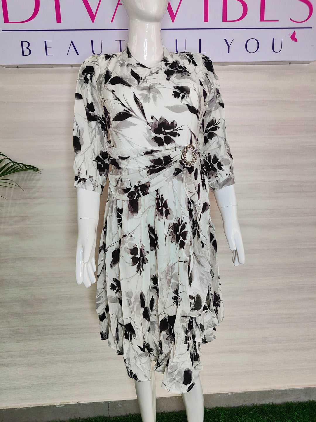 WHITE FLORAL IMPORTED FABBRIC BEAUTIFUL TUNIC DRESS FOR WOMEN, 3 COLORS