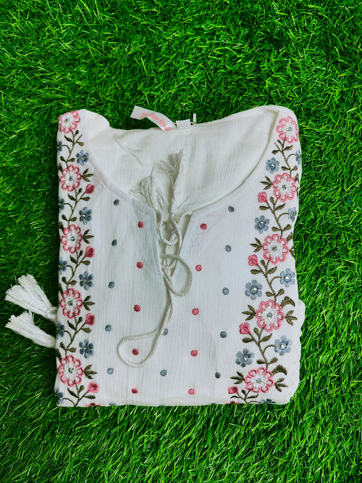 COTTON TUNICS WITH DESIGNED EMBROIDERY WORK ON NECK